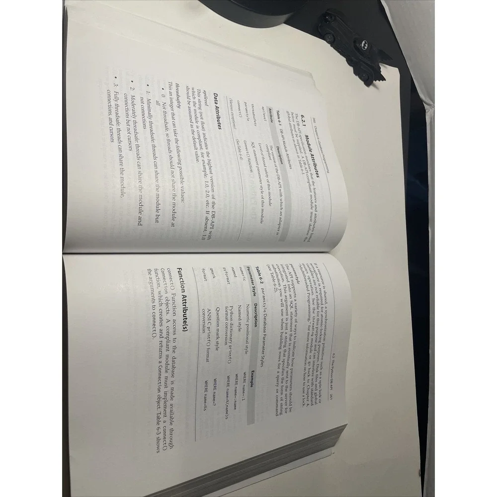 Core Python Applications Programming Paperback Wesley Chun Used Very Good